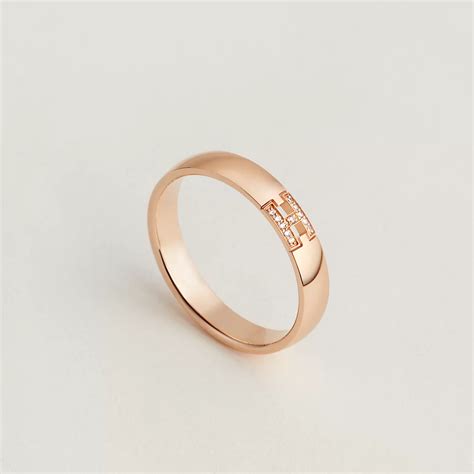 alliance mariage hermes|Hermes gold necklace wedding band.